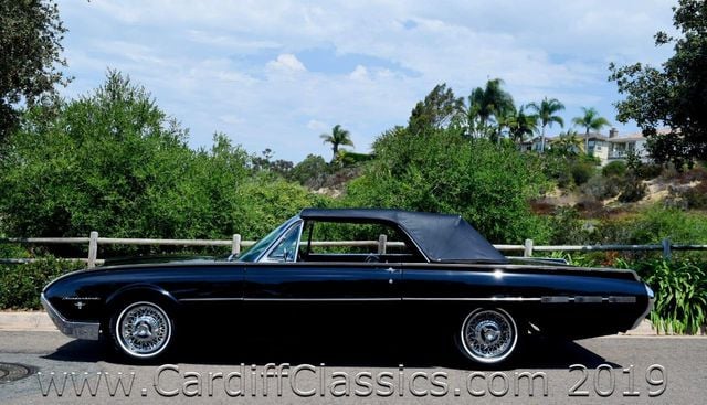 1962 Ford Thunderbird  - 16794650 - 52
