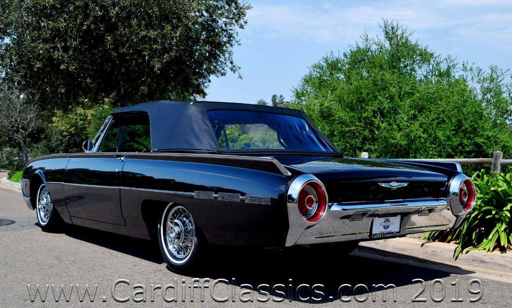 1962 Ford Thunderbird  - 16794650 - 54