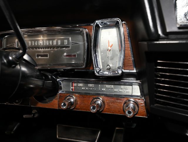 1962 Lincoln Continental SUPER NICE MUSUEM TYPE VEHICLE - 23051478 - 75