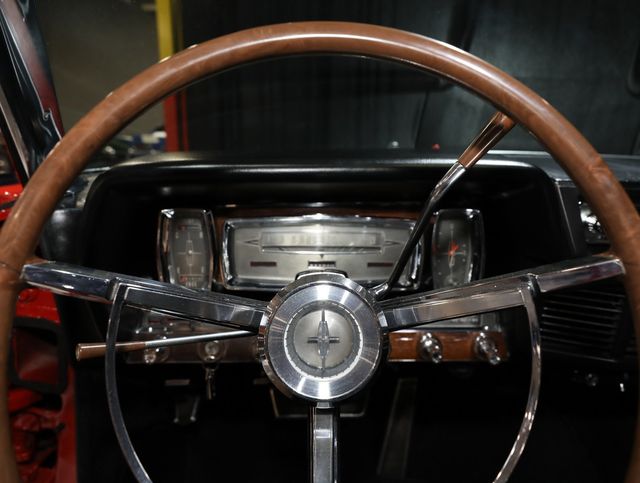 1962 Lincoln Continental SUPER NICE MUSUEM TYPE VEHICLE - 23051478 - 79