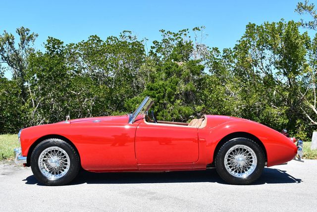 1962 MG MGA Mark II Roadster - 22790725 - 28