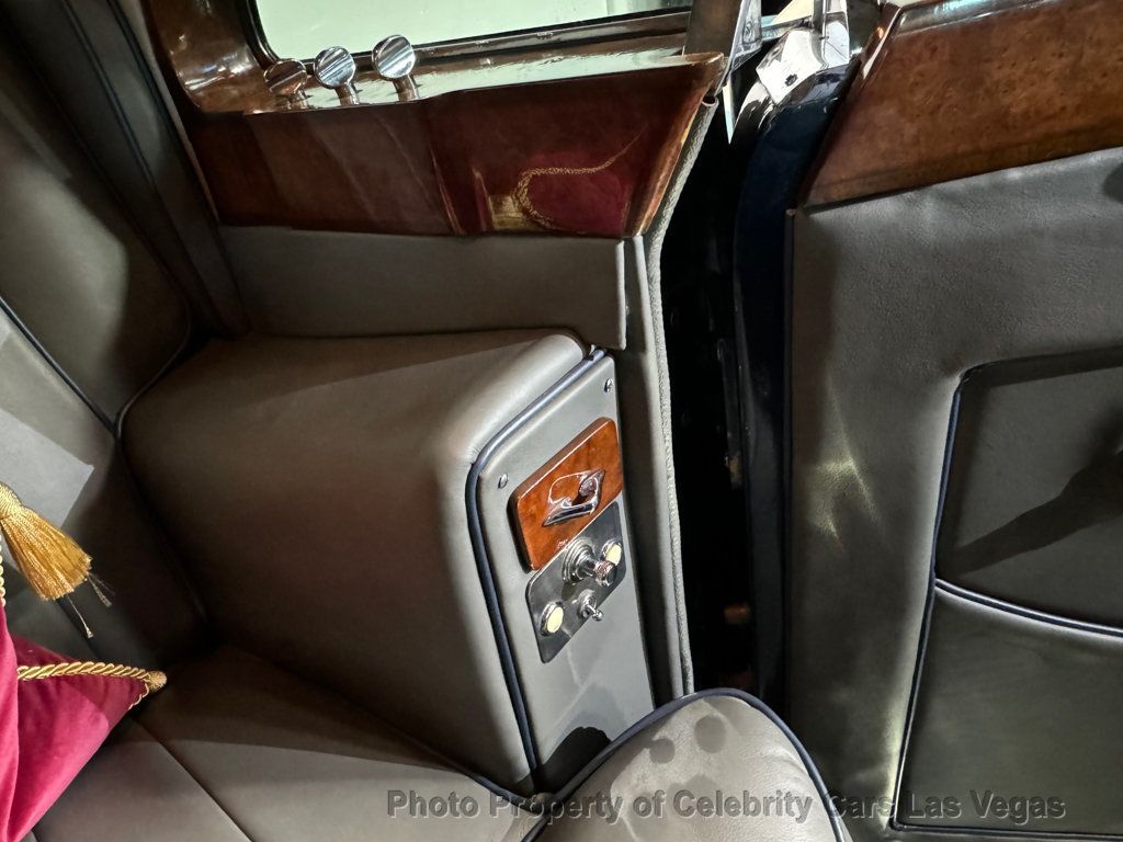 1962 Rolls-Royce Phantom V Phantom V Limosine by James Young - 22531997 - 96