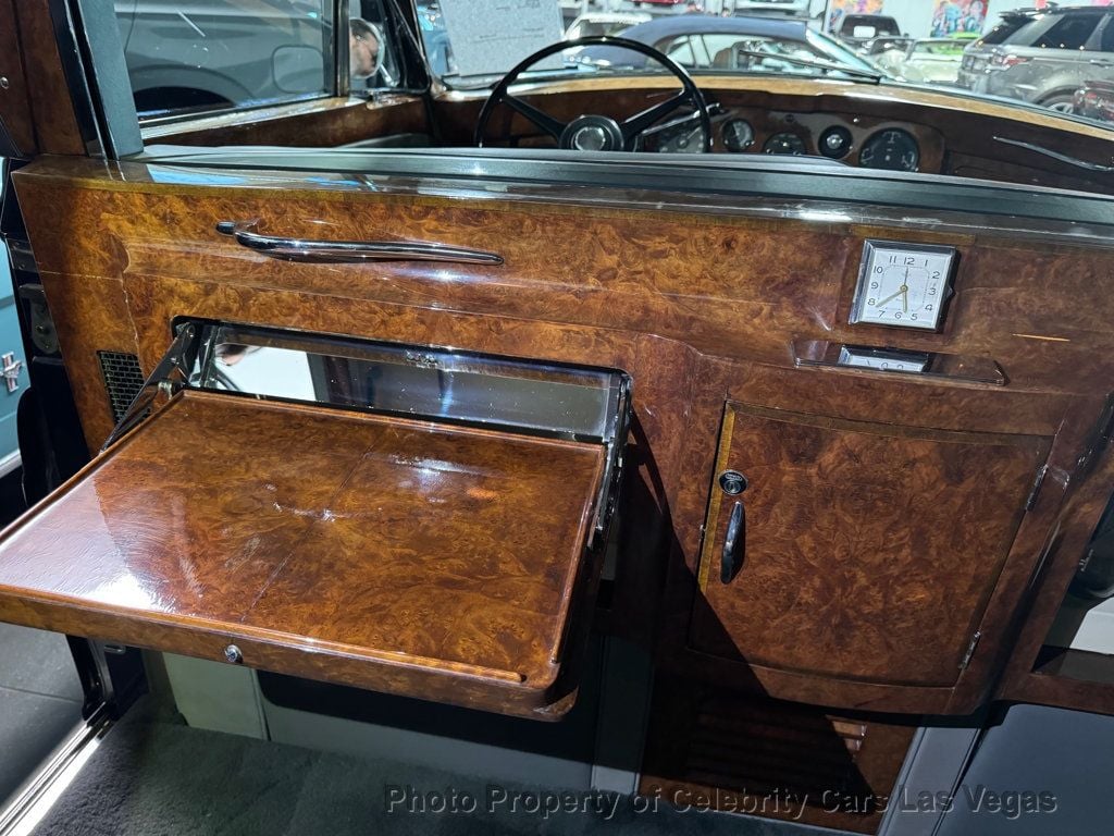 1962 Rolls-Royce Phantom V Phantom V Limousine by James Young - 22531997 - 92