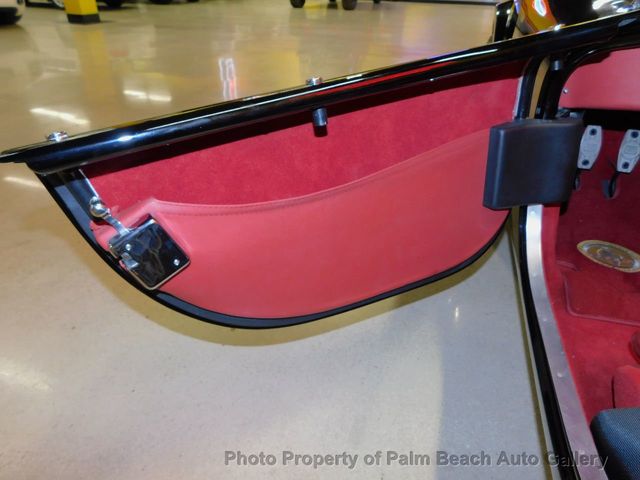 1962 Shelby Cobra CSX8000 Shelby Cobra 289 50th Anniversay Cobra Number 32 of 50 Aluminum  - 19095440 - 28