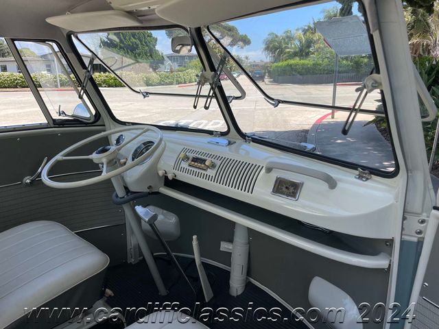1962 Volkswagen 23-Window Bus  - 21955189 - 15