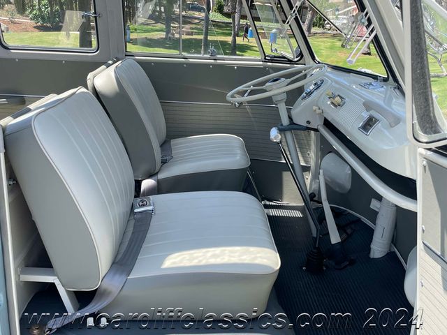 1962 Volkswagen 23-Window Bus  - 21955189 - 18