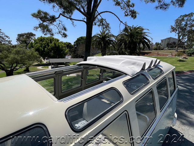 1962 Volkswagen 23-Window Bus  - 21955189 - 20