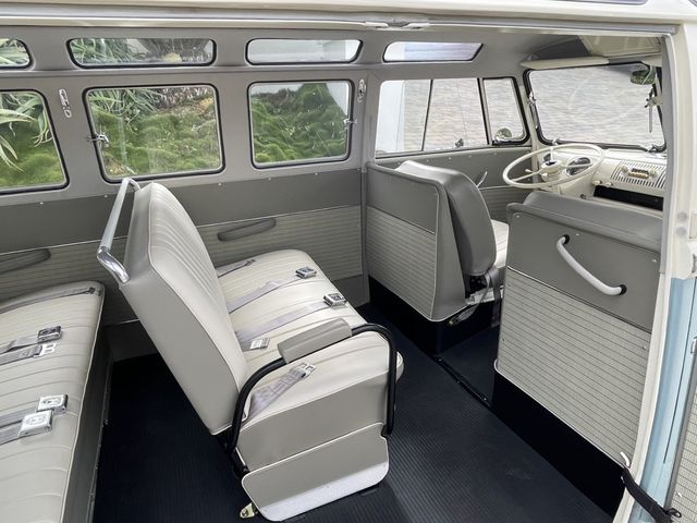 1962 Volkswagen 23-Window Bus  - 21955189 - 22