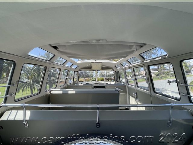 1962 Volkswagen 23-Window Bus  - 21955189 - 26