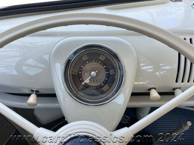 1962 Volkswagen 23-Window Bus  - 21955189 - 27