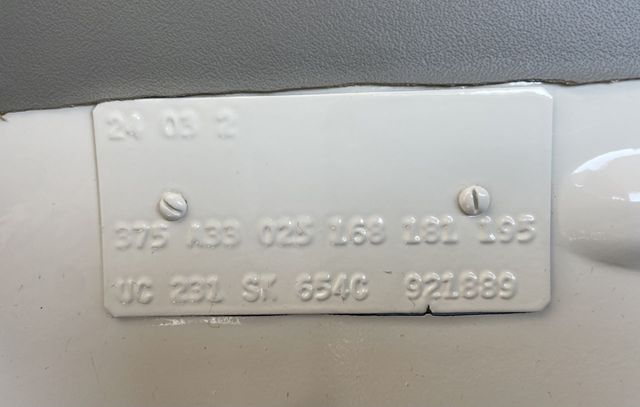 1962 Volkswagen 23-Window Bus  - 21955189 - 32