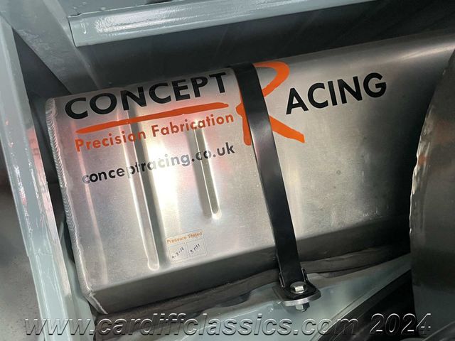 1962 Volkswagen 23-Window Bus  - 21955189 - 34