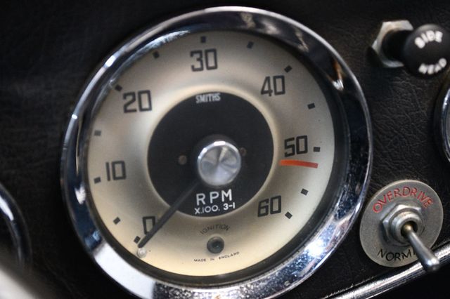 1963 Austin Healey 3000  - 23044453 - 33