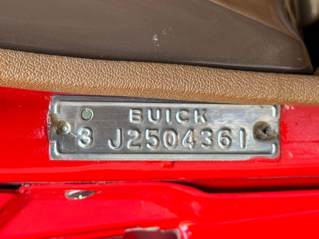 1963 Buick Skylark Convertible  - 22365771 - 27