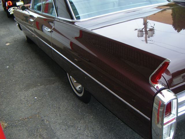 1963 Cadillac SEDAN DEVILLE - 2962601 - 25