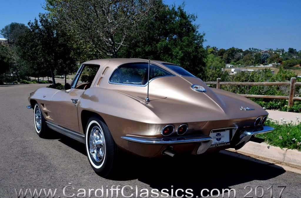 1963 Chevrolet Corvette  - 16665693 - 32