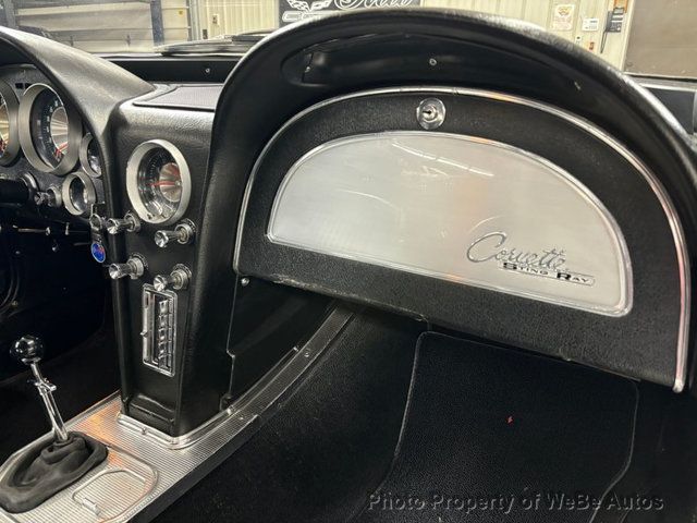 1963 Chevrolet Corvette  - 22989586 - 29