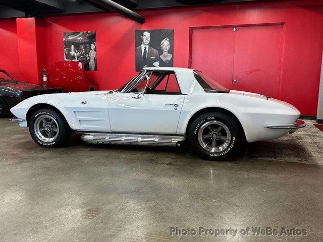 1963 Chevrolet Corvette 2dr Convertible - 23033088 - 24