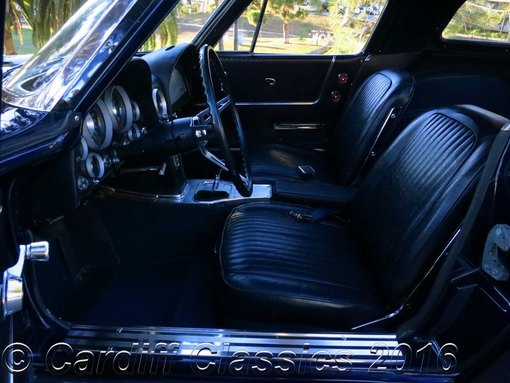 1963 Chevrolet Corvette Fuel-Injected Split Window - 14678495 - 18