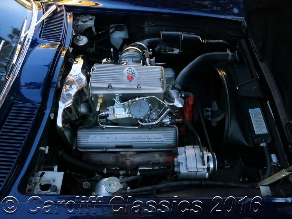 1963 Chevrolet Corvette Fuel-Injected Split Window - 14678495 - 23
