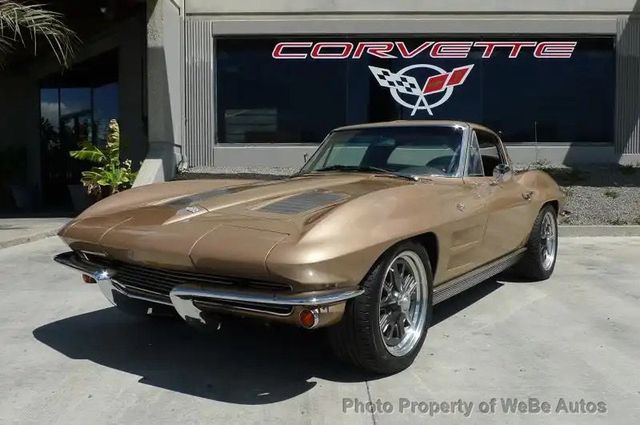 1963 Chevrolet Corvette Split Window - 22829756 - 32