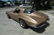 1963 Chevrolet Corvette Split Window - 22829756 - 34