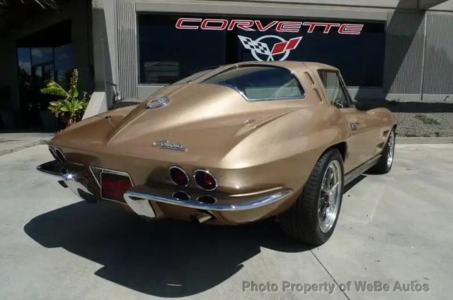 1963 Chevrolet Corvette Split Window - 22829756 - 35