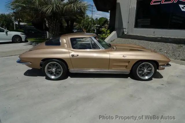 1963 Chevrolet Corvette Split Window - 22829756 - 37
