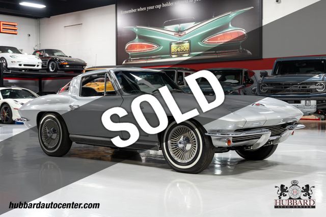 1963 Chevrolet Corvette Split Window Coupe - Numbers Matching! - 23003413 - 0
