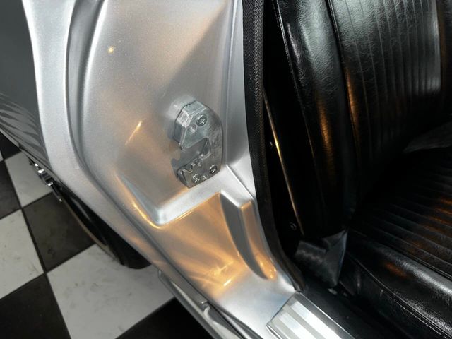 1963 Chevrolet Corvette STINGRAY SPLIT WINDOW - 22795184 - 68