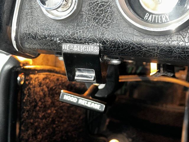 1963 Chevrolet Corvette STINGRAY SPLIT WINDOW - 22795184 - 85