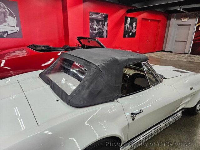 1963 Chevrolet Corvette 2dr Convertible 2dr Convertible - 23033088 - 71