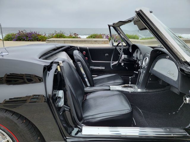 1963 Chevrolet Corvette Sting Ray SOLD - 21868103 - 23