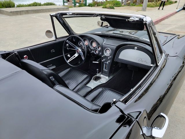 1963 Chevrolet Corvette Sting Ray SOLD - 21868103 - 28