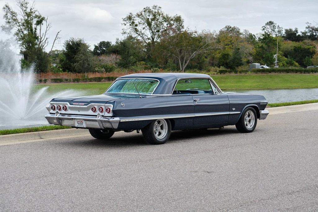 1963 Chevrolet Impala Sport Coupe Restored with Cold AC - 22250057 - 4