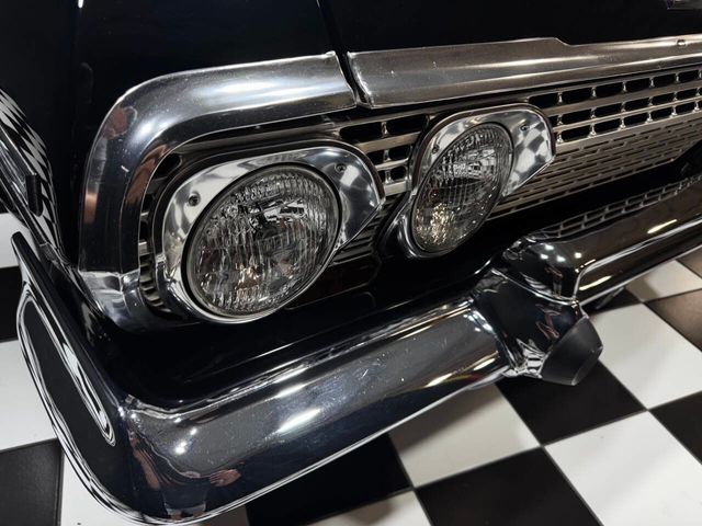 1963 Chevrolet Impala SS 409/340 HP - L-33 NUMBERS MATCHING - 4-Speed - 22965147 - 21