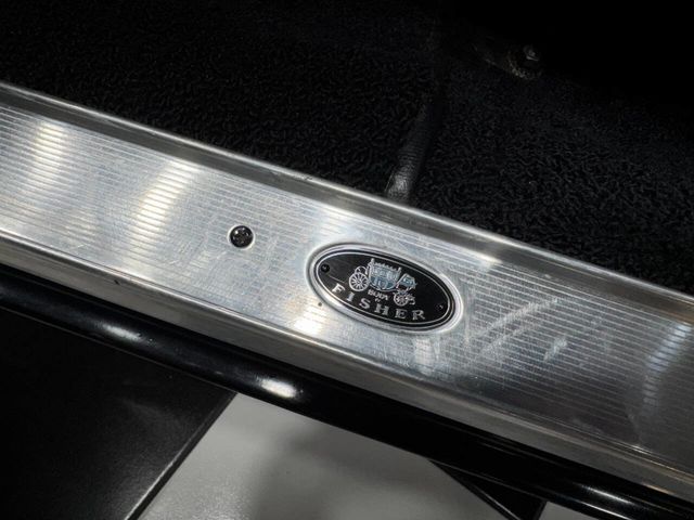 1963 Chevrolet Impala SS 409/340 HP - L-33 NUMBERS MATCHING - 4-Speed - 22965147 - 54