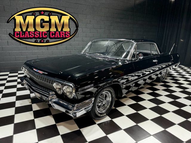 1963 Chevrolet Impala SS 409/340 HP V-8 L-33 MATCHING NUMBERS 4-Speed - 22965147 - 0