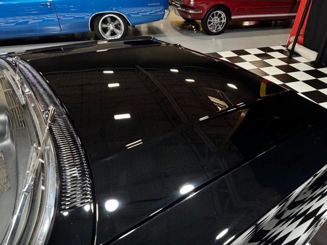 1963 Chevrolet Impala SS 409/340 HP V-8 L-33 MATCHING NUMBERS 4-Speed - 22965147 - 19