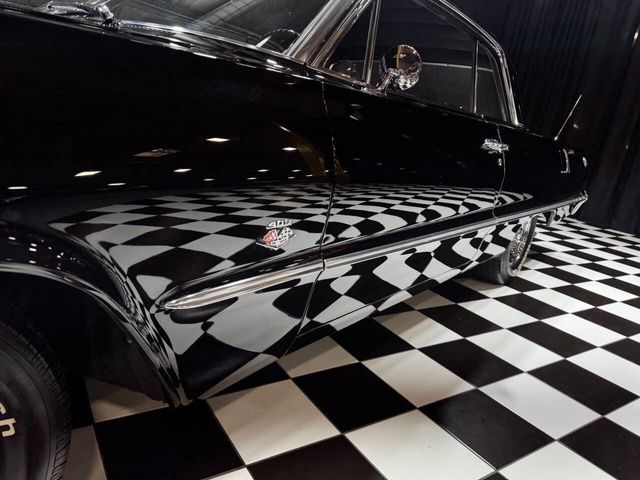 1963 Chevrolet Impala SS 409/340 HP V-8 L-33 MATCHING NUMBERS 4-Speed - 22965147 - 35