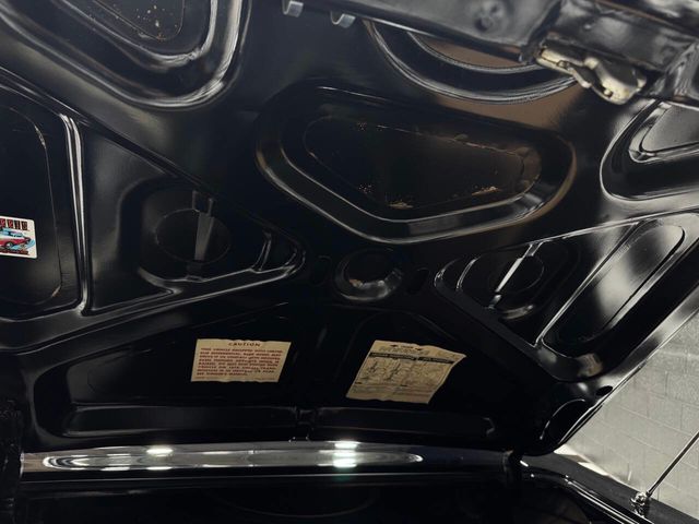 1963 Chevrolet Impala SS 409/340 HP V-8 L-33 MATCHING NUMBERS 4-Speed - 22965147 - 81