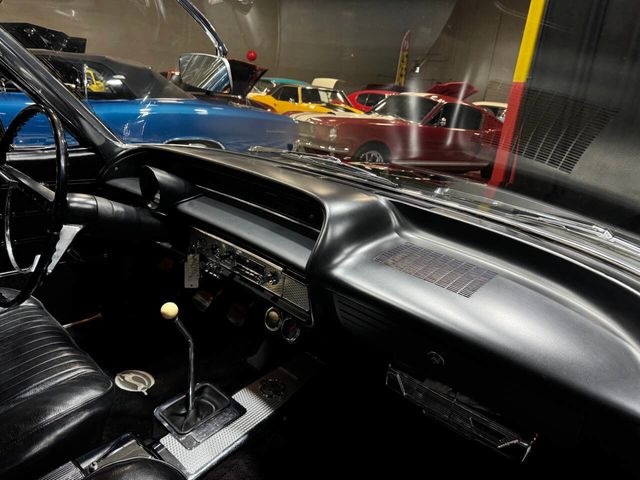 1963 Chevrolet Impala SS 409/340 HP V-8 MATCHING NUMBERS 4-Speed TRANS - 22871231 - 45