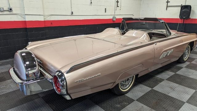 1963 Ford Thunderbird Convertible For Sale - 22210555 - 4