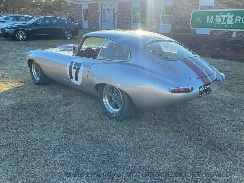 1963 Jaguar E-Type 1963 JAGUAR E-TYPE FHC RACE CAR IS TRACK READY - 21814376 - 4
