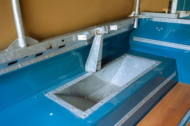 1963 Land Rover 109 Series IIA Fully Restored '63 Land Rover 109 Series IIA! - 22940965 - 43