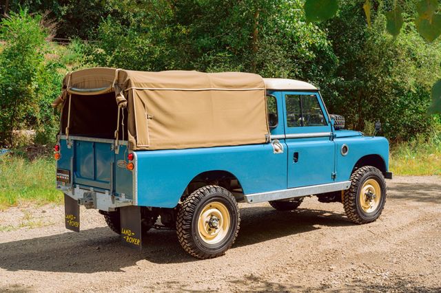 1963 Land Rover 109 Series IIA Fully Restored '63 Land Rover 109 Series IIA! - 22940965 - 48