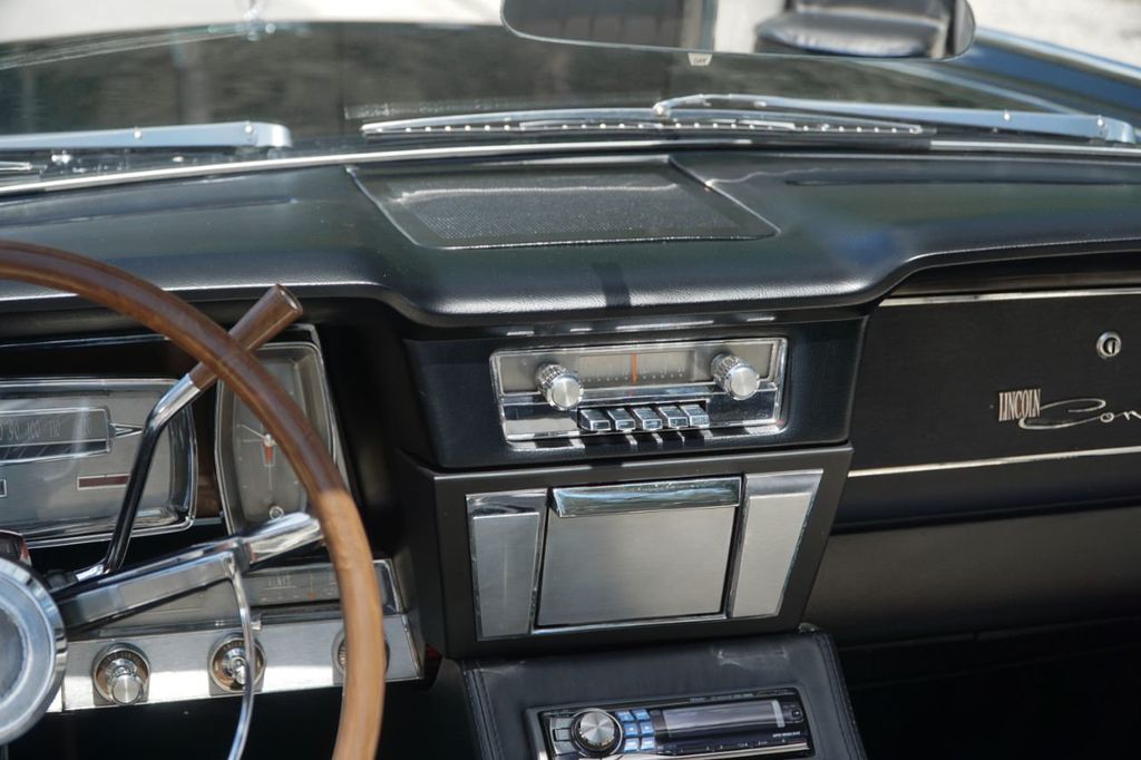 1963 Lincoln Continental  - 19368425 - 13