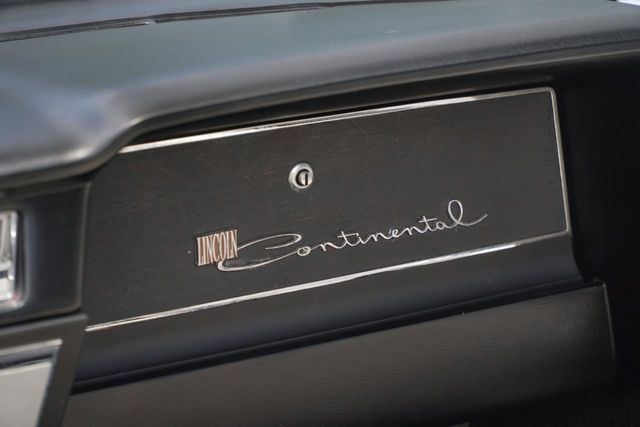 1963 Lincoln Continental  - 19368425 - 15