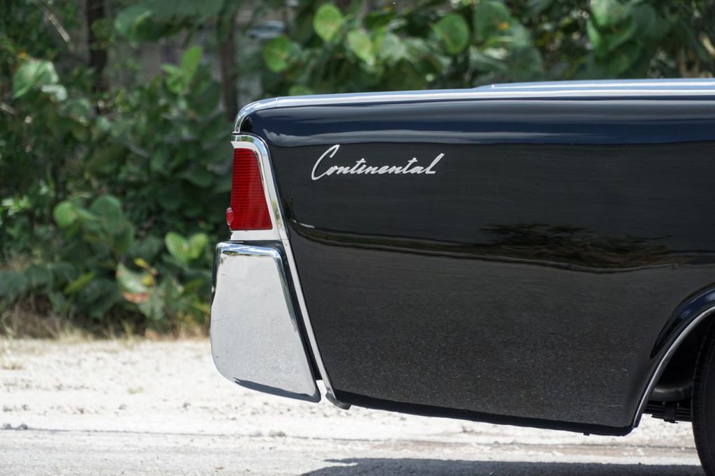 1963 Lincoln Continental  - 19368425 - 33