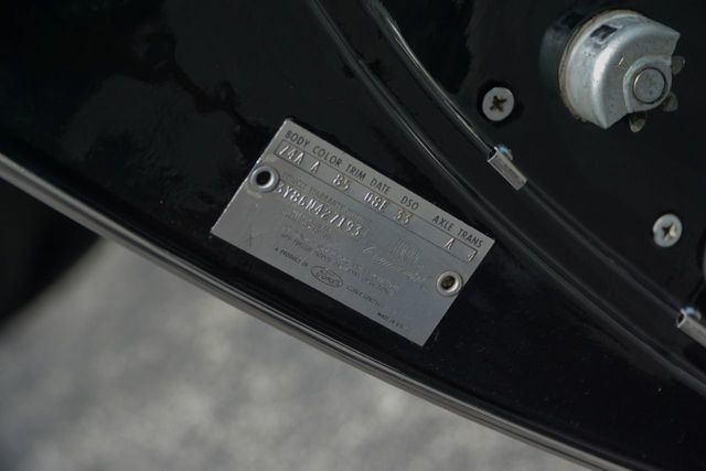 1963 Lincoln Continental  - 19368425 - 36